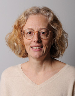 Portrait de Agnès Saglio, avocate à Brest